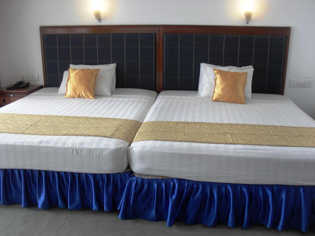 Miltons Beach Resort أونا واتونا الغرفة الصورة