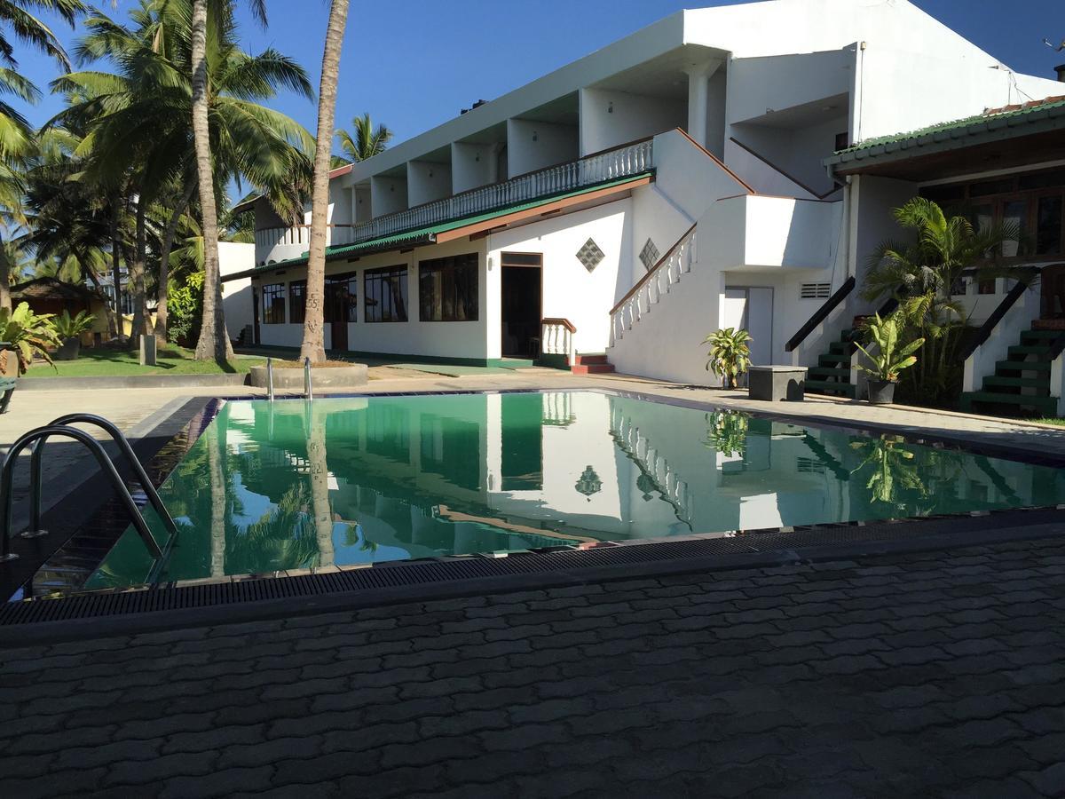 Miltons Beach Resort أونا واتونا المظهر الخارجي الصورة