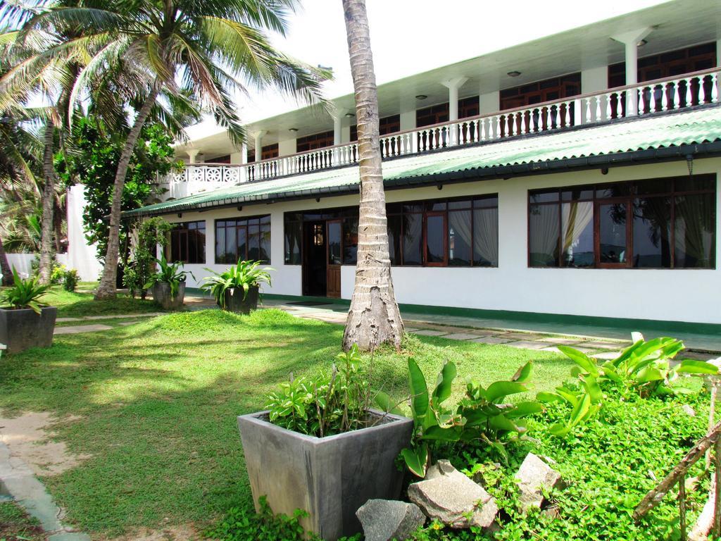 Miltons Beach Resort أونا واتونا المظهر الخارجي الصورة